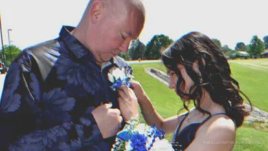Photo of Dad Takes Disabled Daughter to Prom, Finds $10K Check for ‘Dad of the Year’ in Mailbox Later — Story of the Day