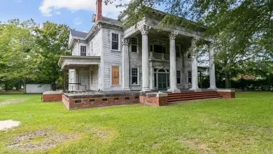Photo of 1909 FIXER UPPER FOR SALE IN RED SPRINGS NORTH CAROLINA