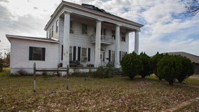 Photo of Built circa 1840, the Cowan-Ramser House is one of the oldest surviving Greek Revival residences in Eufaula.