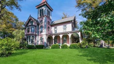 Photo of ABOUT THIS 1869 VICTORIAN FOR SALE IN BELVIDERE TOWNSHIP NEW JERSEY