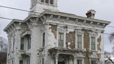 Photo of Unveiling the Forgotten: The Abandoned White House in America’s Hood