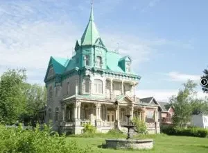 Photo of The Abandoned Chateau Richard | Unraveling Quebec’s Victorian Mystery