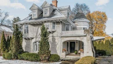 Photo of Historic 1910 Victorian Home in Binghamton, New York Asks $595K