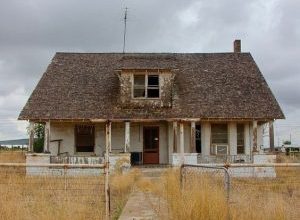 Photo of This Creepy Ghost Town In Texas Is The Stuff Nightmares Are Made Of