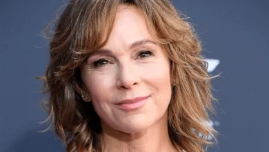 Photo of “She Became ‘Baby’ in Dirty Dancing… But the Real Story Behind Her Smile Was Heartbreaking”