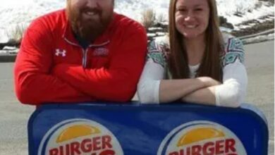 Photo of Burger King Just Paid for This Couple’s Entire Wedding… Because Their Last Names Made the Perfect Pun!