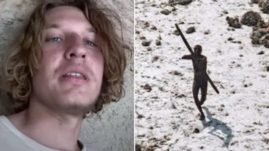 Photo of 24-Year-Old YouTuber Rows 9 Hours to Forbidden North Sentinel Island, Leaves Diet Coke, and Faces 5 Years in Prison