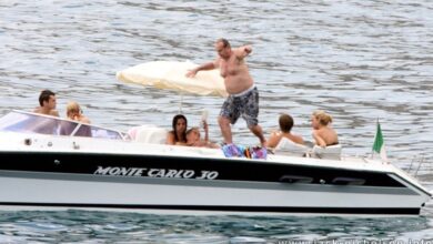 Photo of Hollywood Legend Jack Nicholson Enjoys Wild Day with Models on Luxurious Boat in the French Riviera