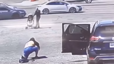 Photo of “Job Interview Hero: Man Runs Into Traffic to Save Baby in Runaway Stroller”