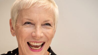 Photo of “The Annie Lennox Story: From Poor Scottish Girl to Defiant Pop Legend Who Changed the Game”