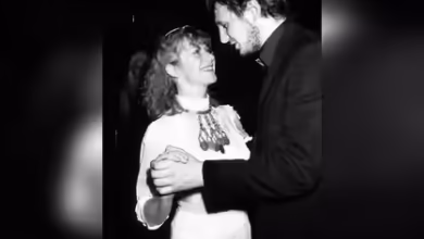 Photo of “The Romantic Story Liam Neeson Never Told Helen Mirren Until 40 Years Later”